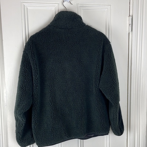 Urban Outfitters Black Fleece Oversized Jacket Small - Picture 3 of 7